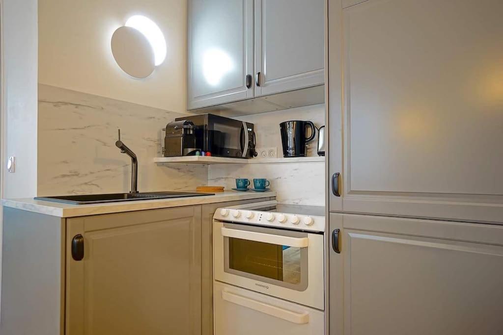 Elegant Appartement Dans Le Marais - Paris 3 Экстерьер фото